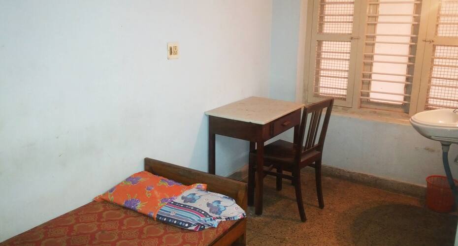 Dersana Tourist Home, Thiruvananthapuram 3